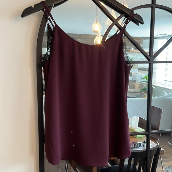 Dark purple tank with black lace detailing, babaton, xs - Picture 6 of 6